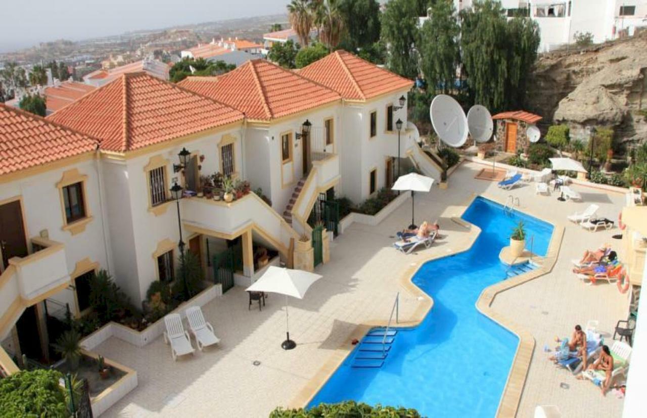 Apartment Windsor Адехе Екстер'єр фото